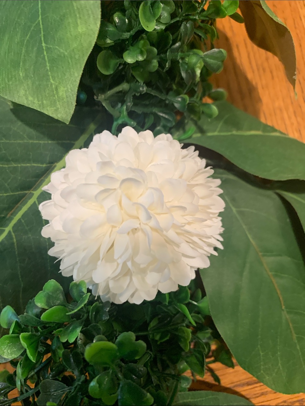 D,s.  Design   New White Faux Floral Garland and arrangement  with  green Leaves